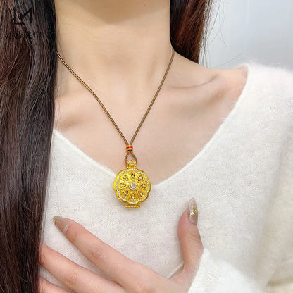 24K Real Gold Sand Dot Pendant – Classic Elegance, Timeless Craft