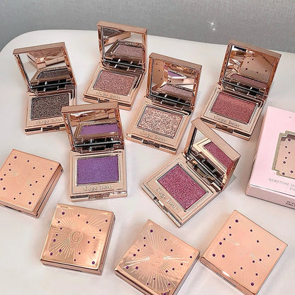 Gege Bear Shimmering Single Eyeshadow
