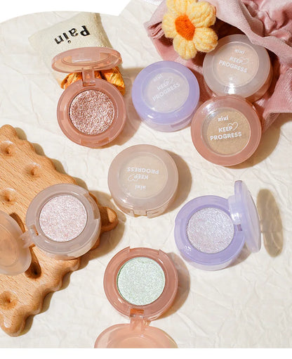 Diamond Glitter Monochrome Eyeshadow – Waterproof Long-Lasting Sparkle