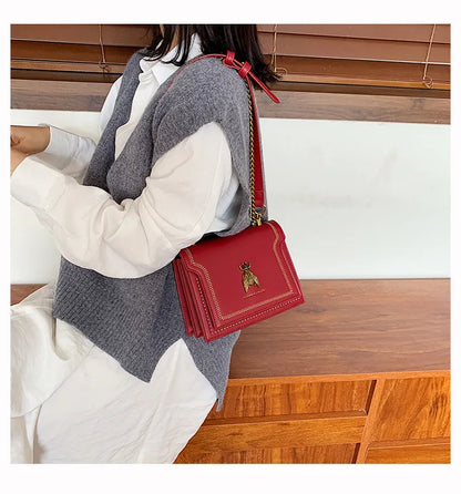 Luxury Bee Design Crossbody Handbag – Elegant Square Shoulder Bag
