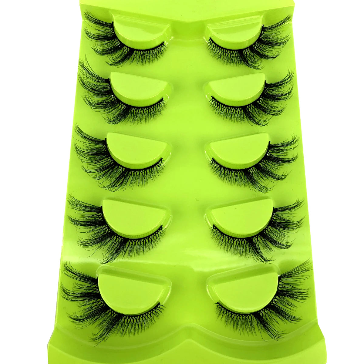 Cat Eye 3D Lashes – Fluffy, Wispy, Manga Magic