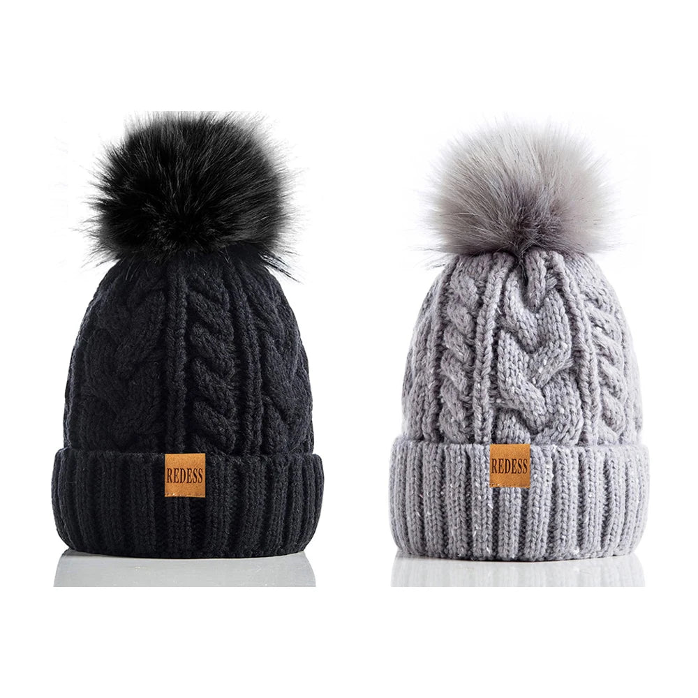 Women’s Winter Pompom Beanie Set