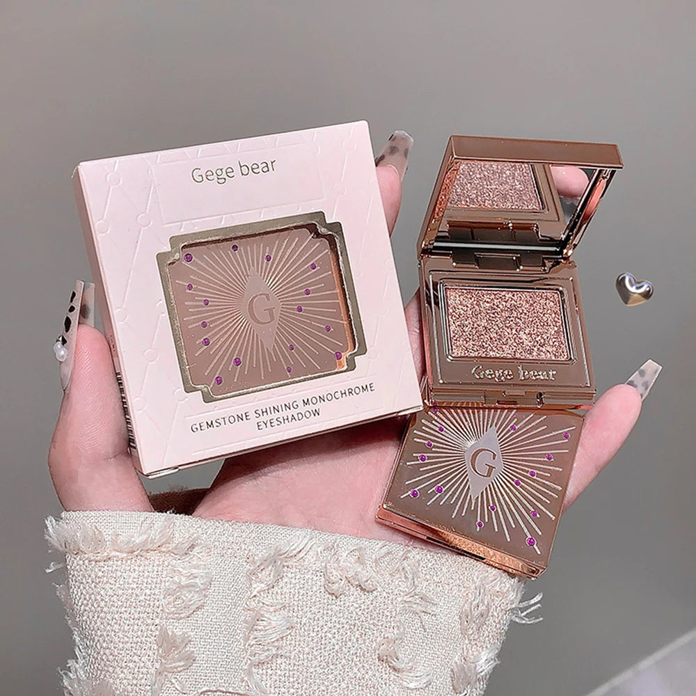 Gege Bear Shimmering Single Eyeshadow