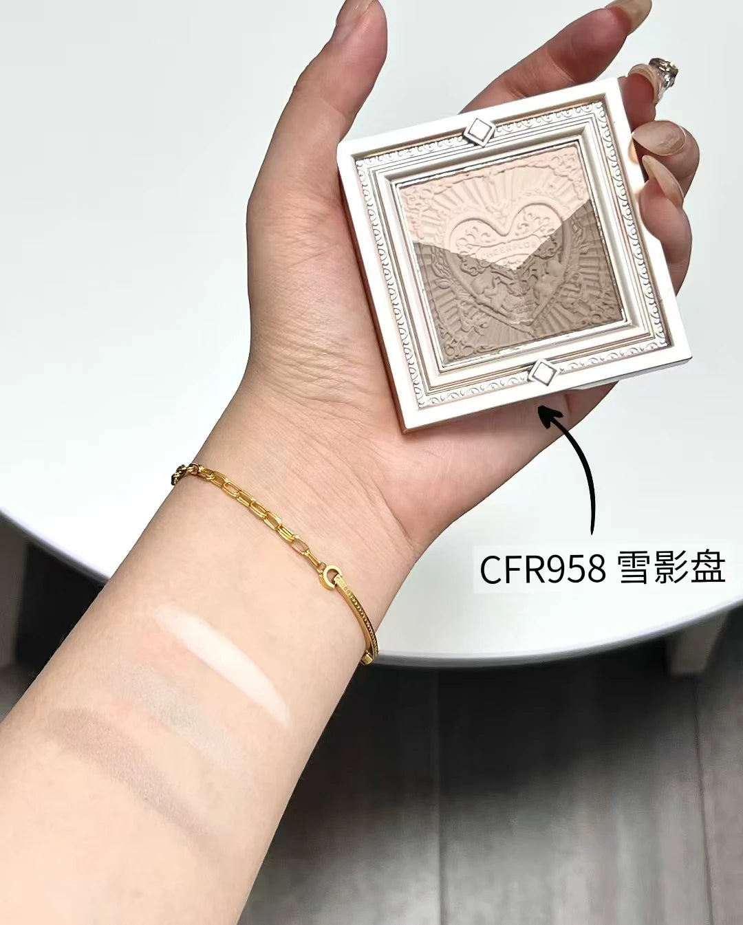 Little Angel Contour & Highlight Palette – Brighten, Define & Glow